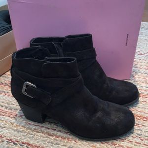 Black  booties